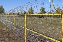 Спиральный барьер Егоза в три ряда