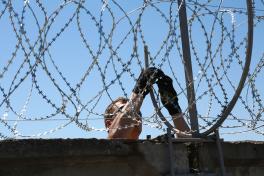 Монтаж двойного спирального заграждения Егоза