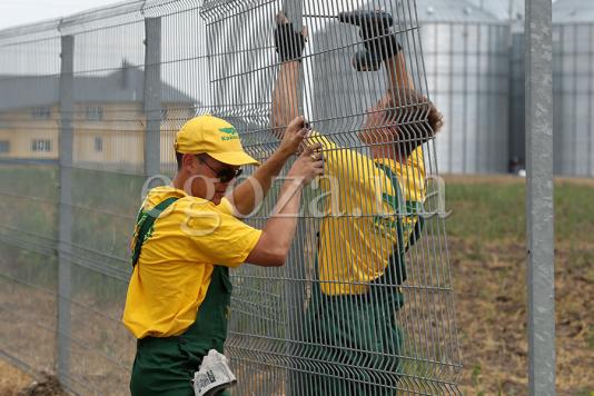 Установка заборов и ограждений